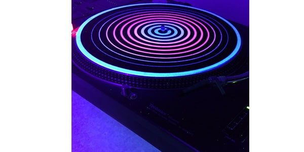 Glowtronics ( グロウトロニックス )  / Circles - UV Blacklight画像3