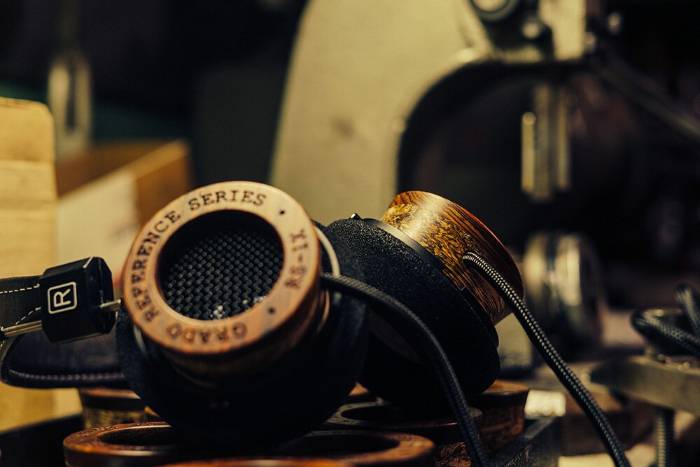 オーディオ機器 ヘッドフォン GRADO ( グラド ) RS1x 開放型ヘッドホン 送料無料 | サウンドハウス