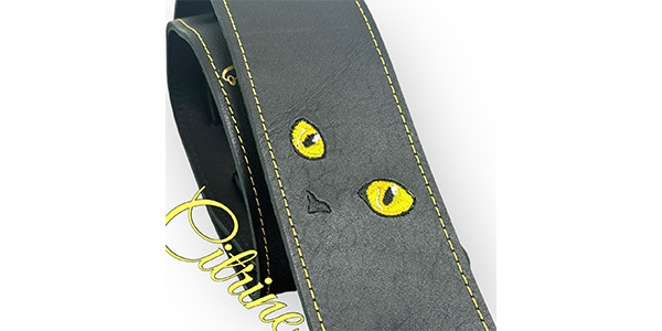 Grande uomo / 黒ねこ刺繍/シトリン（穴10mm,M）