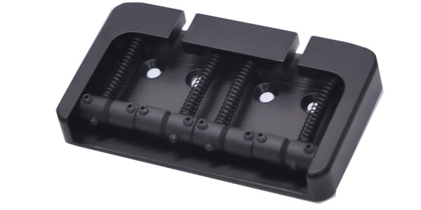 HIP SHOT / 4 String B style Bass Bridge 0.750 Aluminum Black画像2