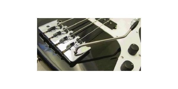 HIP SHOT/4 String Bass Tremolo Chrome .708