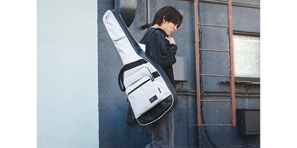 美品 AIGNER アイグナー ヴィンテージ ダークブラウン レザー