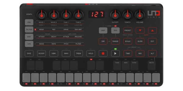 IK Multimedia UNO Synth