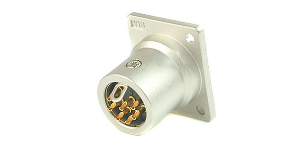 ITT / XLR7-32F77 画像2