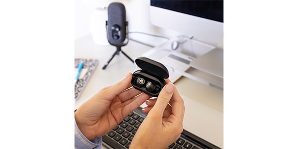JLAB ( ジェイラブ )  / JBUDS AIR PRO TRUE WIRELESS EARBUDS Black画像14