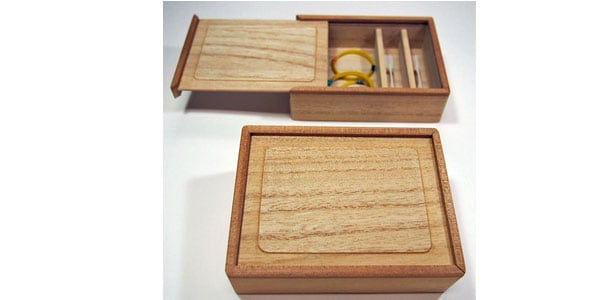 亀屋邦楽器 / 桐製糸駒入れ 引き戸式