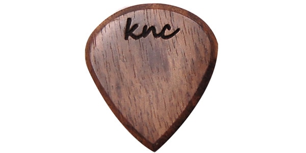 Knc Picks / WOODZ Lil One Walnut Medium