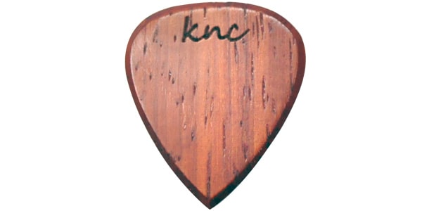 Knc Picks / WOODZ Standard Padouk Thin