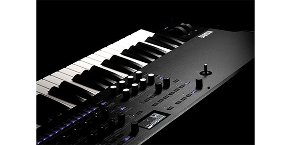 WAVESTATESE ウェーブ・シーケンシング・シンセサイザー、 61 鍵