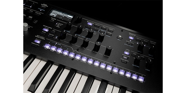 WAVESTATESE ウェーブ・シーケンシング・シンセサイザー、 61 鍵