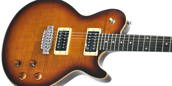 Line 6 ( ライン6 )  / JTV-59 Tobacco Sunburst画像2