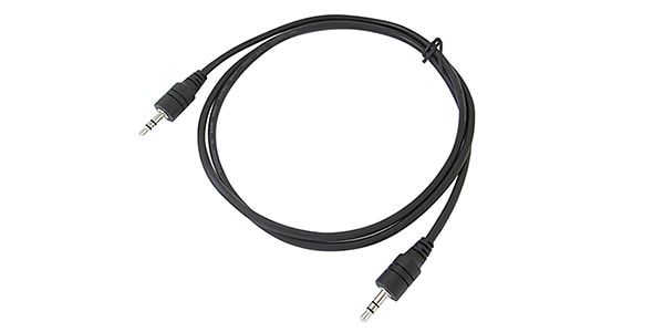 MASSIVE ( マッシブ )  / φ3.5ステレオミニケーブル MC3.5