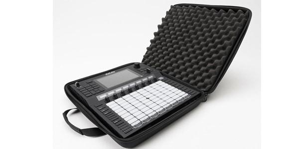 Magma Bags / CTRL Case Force クッションケース画像2