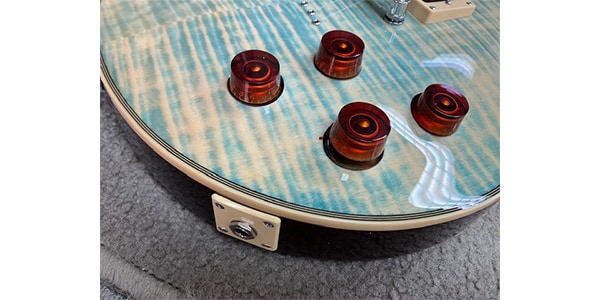 Michael Kelly Guitars ( マイケルケリーギターズ )  / Patriot Decree Coral Blue アウトレット品 画像3