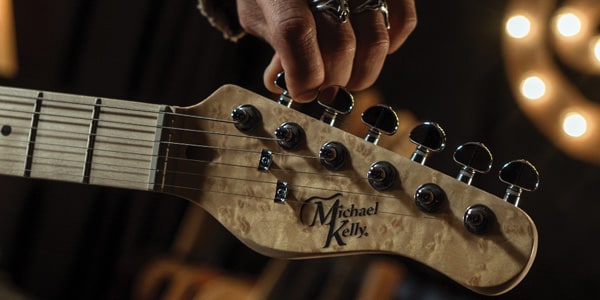 Michael Kelly Guitars ( マイケルケリーギターズ )  / Triple 50 Gloss Black画像6