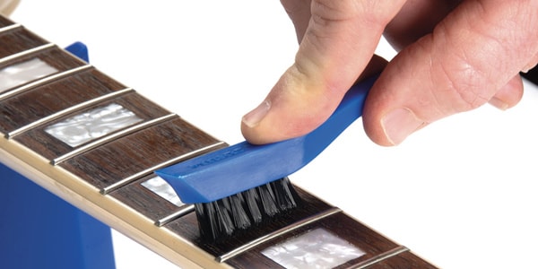 MUSIC NOMAD / MN125 F-ONE Unfinished Fretboard Care Kit - Oil, Cloth, Brus画像7