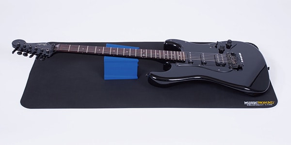 MUSIC NOMAD / MN207 Premium Work Station Neck Support and Work Mat画像3