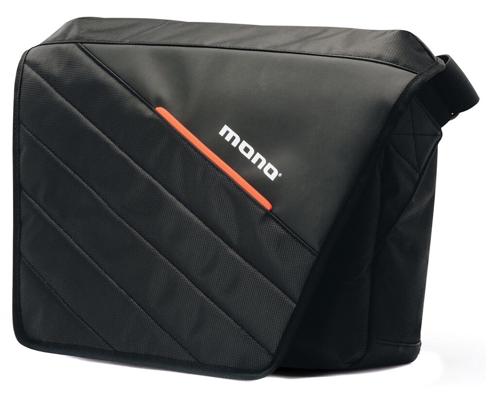 MONO/STEALTH RELAY MESSENGER BAG BLACK