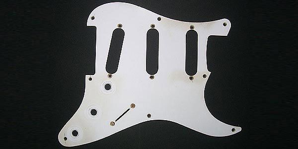 MONTREUX/56 SC Pickguard Relic [204]