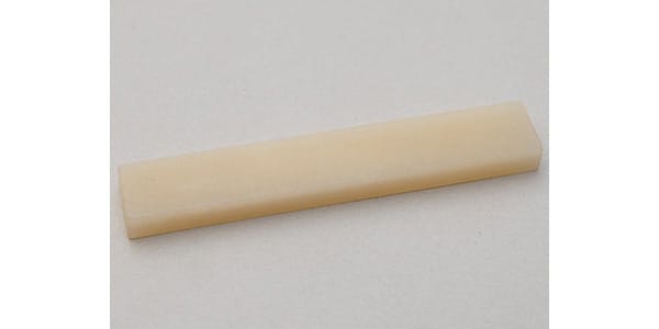 MONTREUX ( モントルー ) Camel Bone Nut 44 x 3.5 x 7 [9698] | サウンドハウス