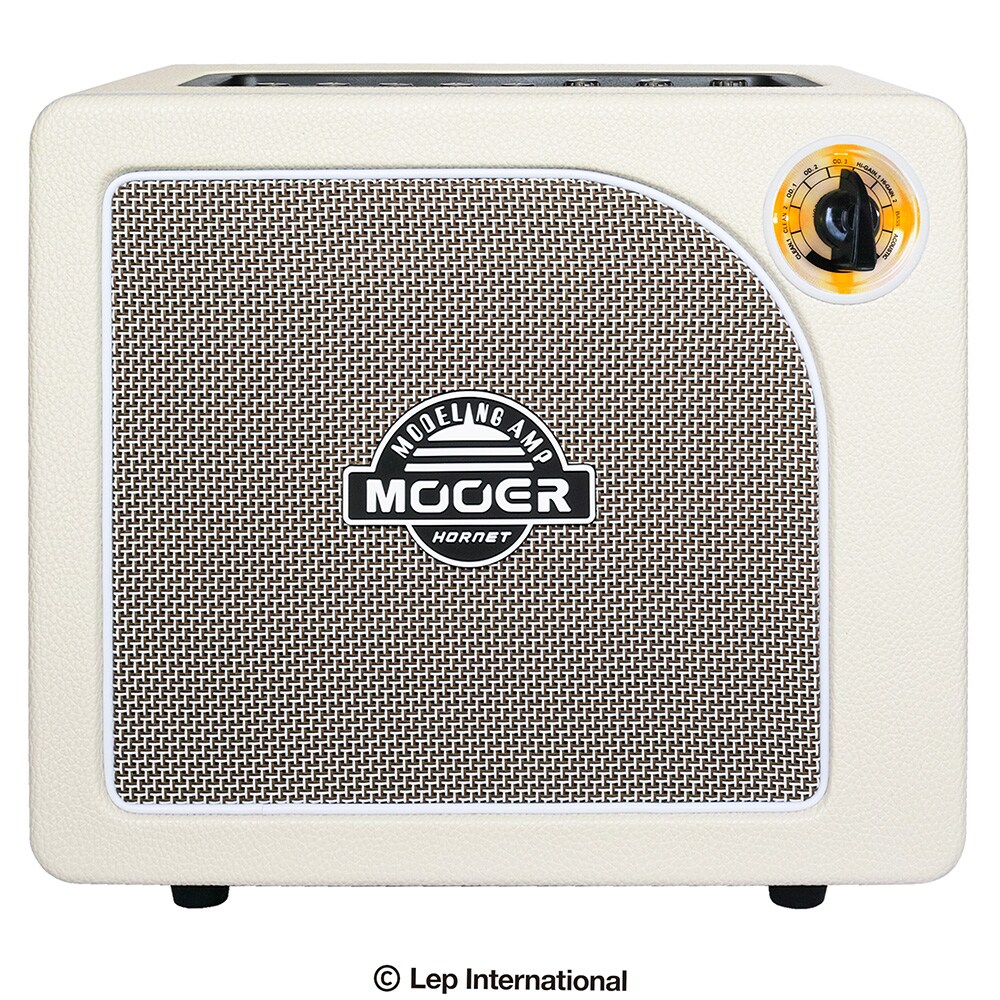 MOOER/Hornet White