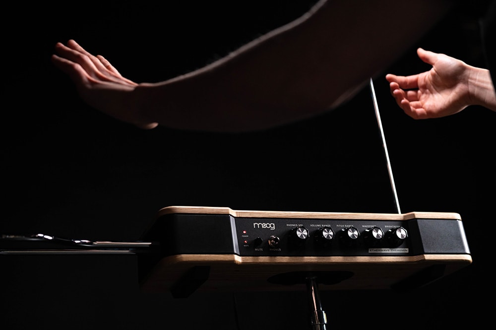 MOOG ( モーグ ) Etherwave Theremin テルミン 送料無料 | サウンドハウス