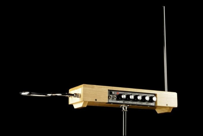 MOOG ( モーグ ) Etherwave Theremin Plus Ash 送料無料 | サウンドハウス