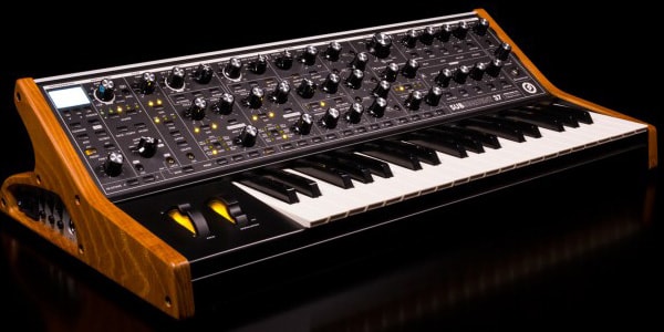 MOOG MOOG Subsequent37 送料無料 | Sound House