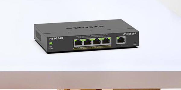 NETGEAR ( ネットギアー )  / GS305EPP-100JPS画像2