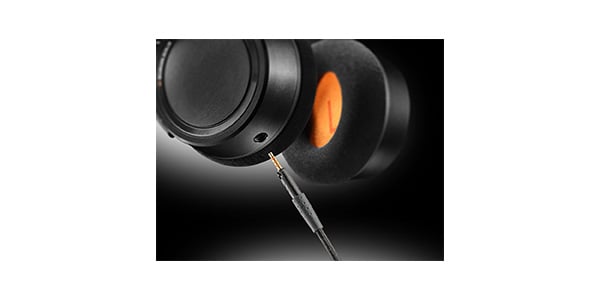 NEUMANN ( ノイマン ) NDH20 Black Edition 密閉型モニター
