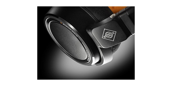 NEUMANN密閉型モニターヘッドホン「NDH 20 Black Edition