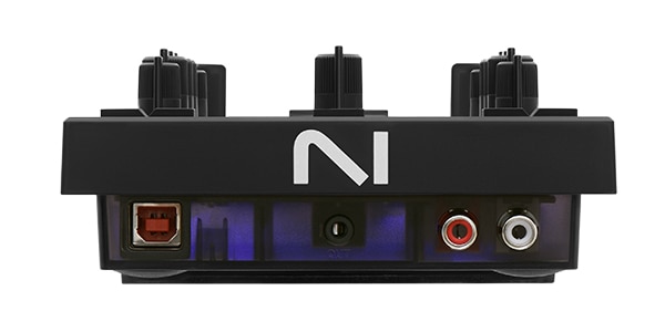 Native Instruments ( ネイティブインストゥルメンツ )  / Traktor Z1 MK2画像4