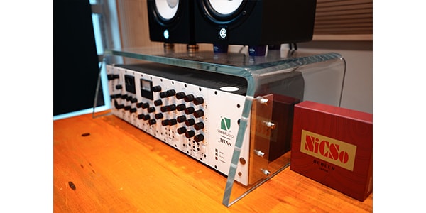 NiCSo / AIR RACK 3Uスタジオラック ガラス製画像4