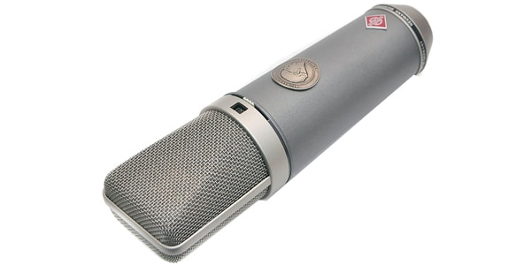 美品　NEUMANN ノイマン　TLM67 コンデンサー　マイク　ホルダー付き