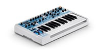 NOVATION / Bass Station II Swifty Edition