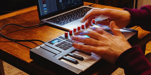 NOVATION / FLkey 2 Mini 25画像7