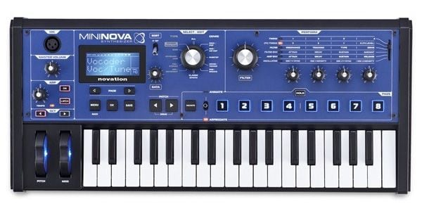 NOVATION/MiniNova　ウェーブテーブルシンセ