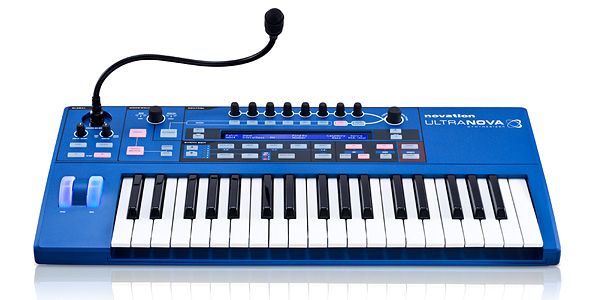 NOVATION/UltraNova　ウェーブテーブルシンセ