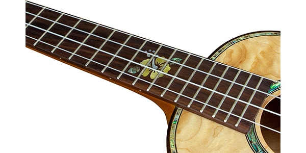 Ohana ukuleles ( オハナウクレレ )  / CK-450QEL 【ソリッド・キルテッドユーカリプタス、コンサート】画像3