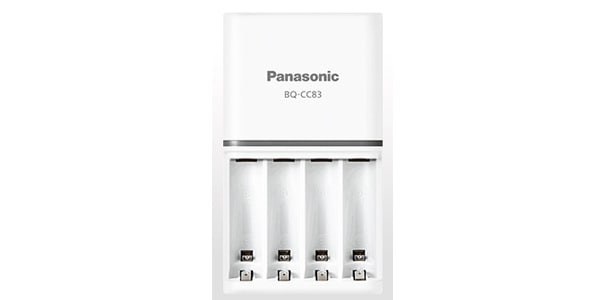 PANASONIC/単4形ニッケル水素電池付充電器セット