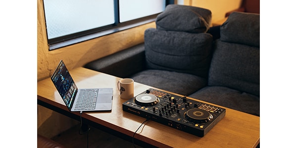 Pioneer DJ ( パイオニア )  / DDJ-FLX4-N rekordbox＆Serato DJ対応2chPCDJコントローラー画像7