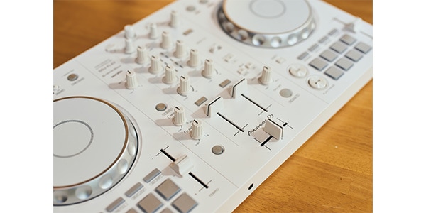 Pioneer DJ ( パイオニア ) / DDJ-FLX4-W rekordbox&Serato DJ対応2chPCDJコントローラー画像7
