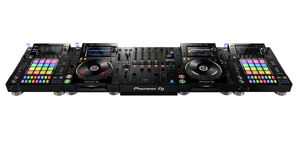 Pioneer DJS-1000 スタンドアローン型DJ向けサンプラー