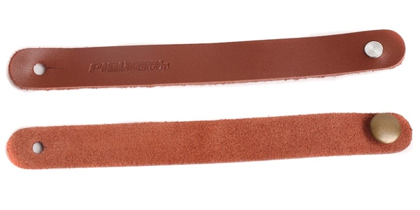 PLAYTECH / Strap Tie Brown