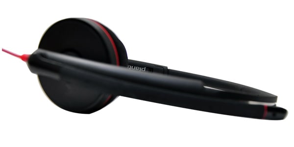Poly ( ポリー ) BLACKWIRE,C3220 USB-A 両耳ヘッドセット 送料無料
