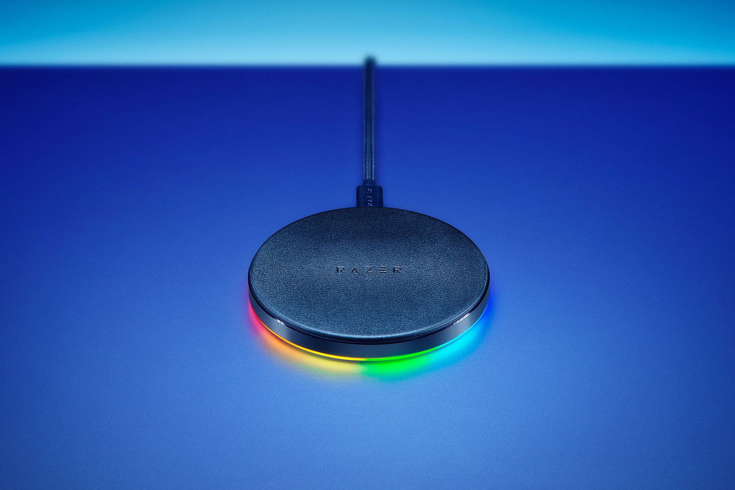 Razer ( レイザー )  / Charging Pad Chroma RC21-01600100-R371画像5