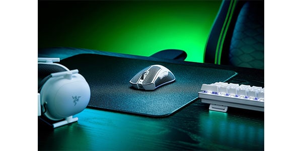 Razer / DeathAdder V3 Pro (White Edition) RZ01-04630200-R3A1画像2