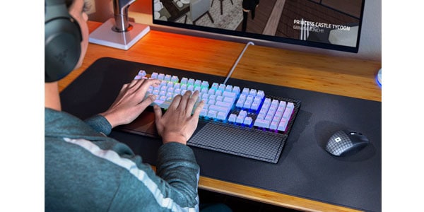Razer / BlackWidow V3 Roblox Edition RZ03-03542800-R3M1画像4
