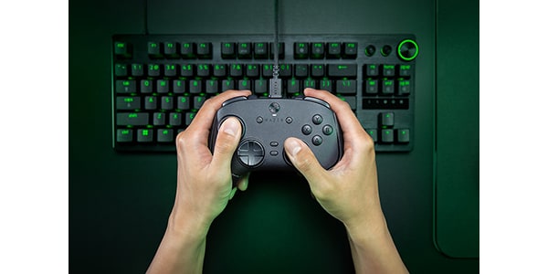 Razer ( レイザー )  / Wolverine V3 Tournament Edition 8K PC画像5