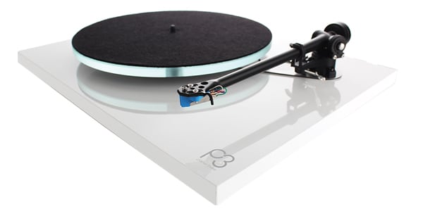 REGA/Planar 3 mk2 White With Elys2 50HZ